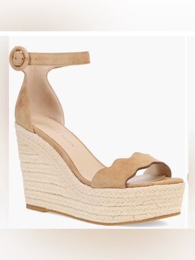 Pelle Moda® Ryne Wedge Sandals 9.5 M  Color Blush